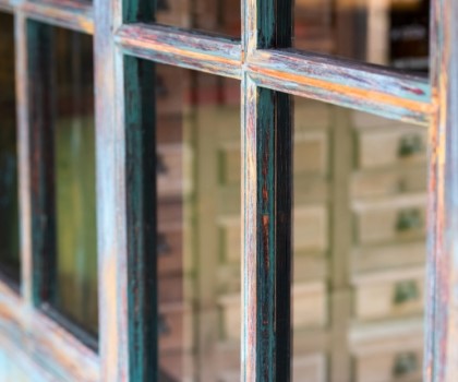 窓にプチプチを貼る効果は高い うまく貼り付ける方法も紹介 生活110番